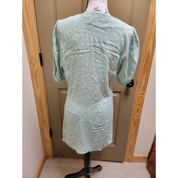 NWOT Elodie Fit and Flare Dress, Mint Green with White Flowers, Large - Picture 2 of 8